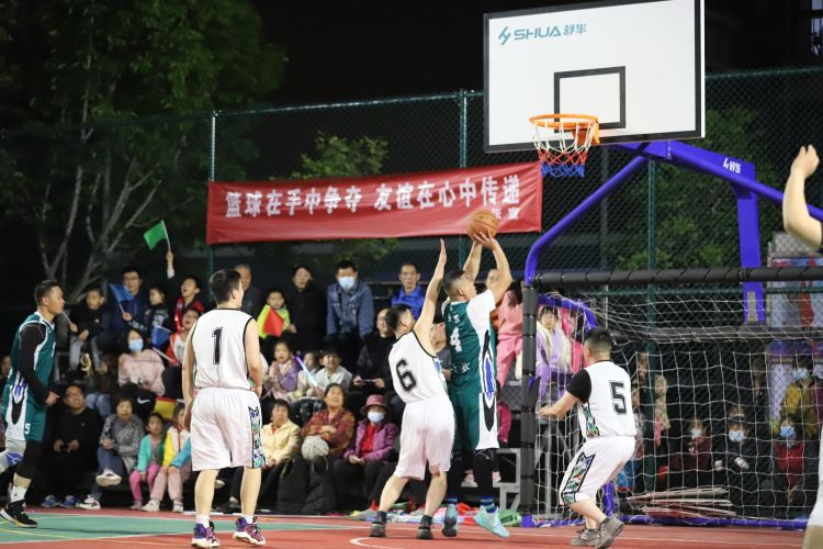 兴奋不